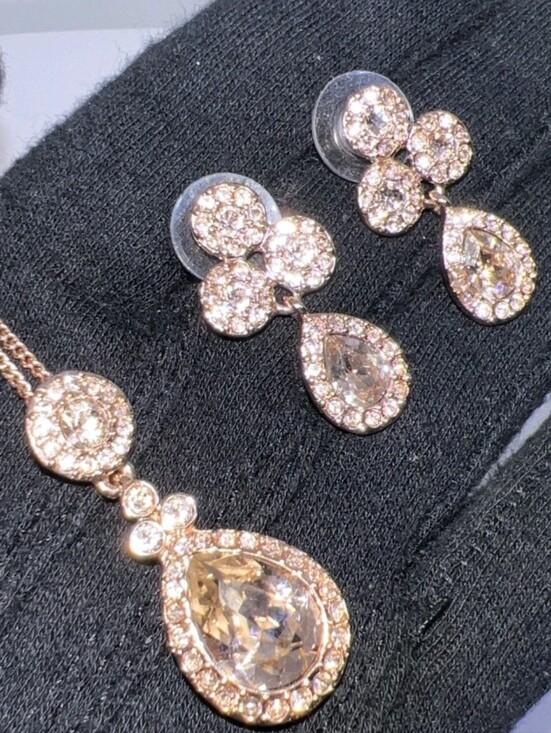 Givenchy Jewelry - GIVENCHY SIGNED VTG Rose Gold Tone Champagne Teardrop Necklace Earrings Set